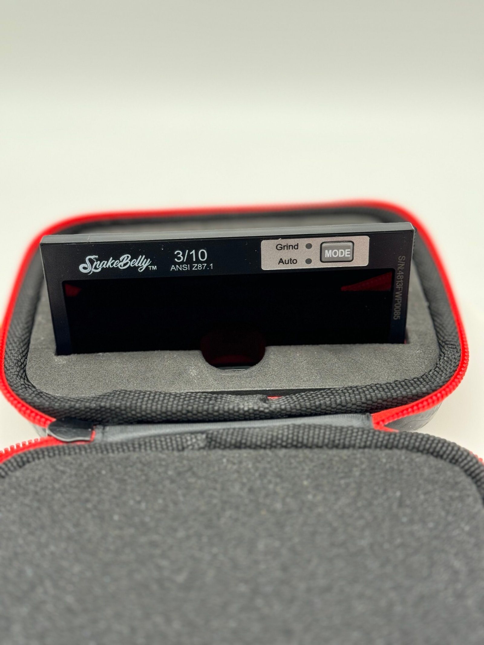 Snakebelly Red Coralillo Lens